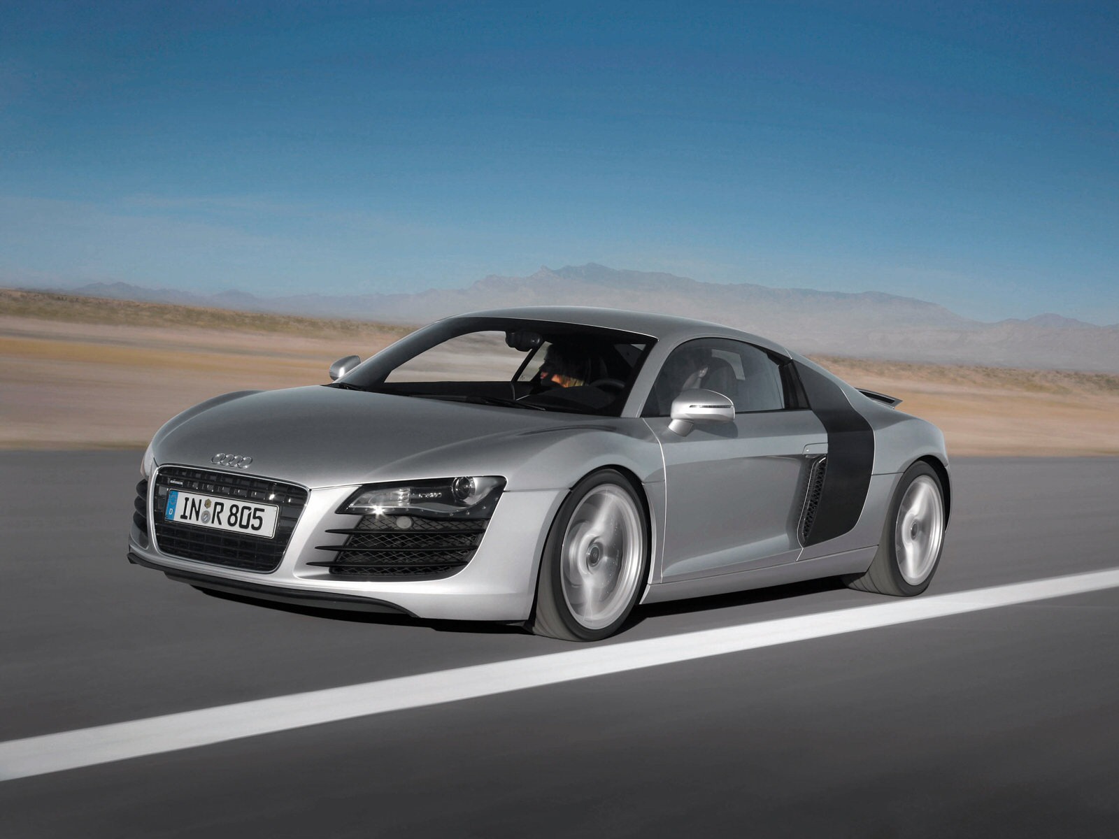 Audi-R8-2006-Photo-31